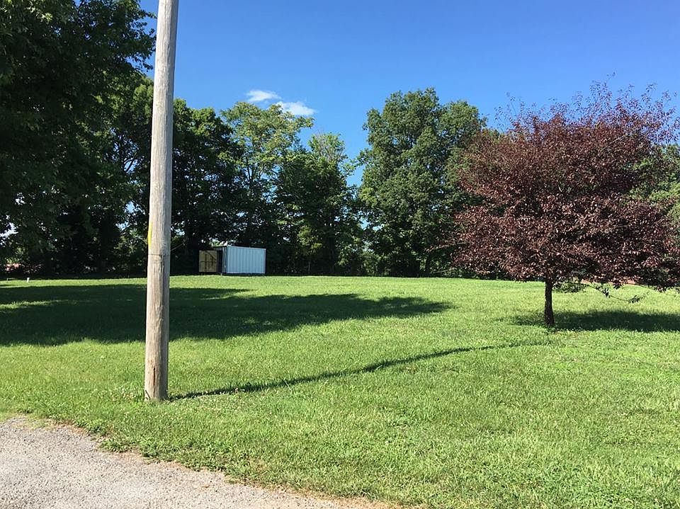 1st image of 185 Hawkins & Biggs Ln