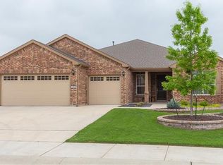 905 Holiday Creek Ln, Georgetown, TX 78633
