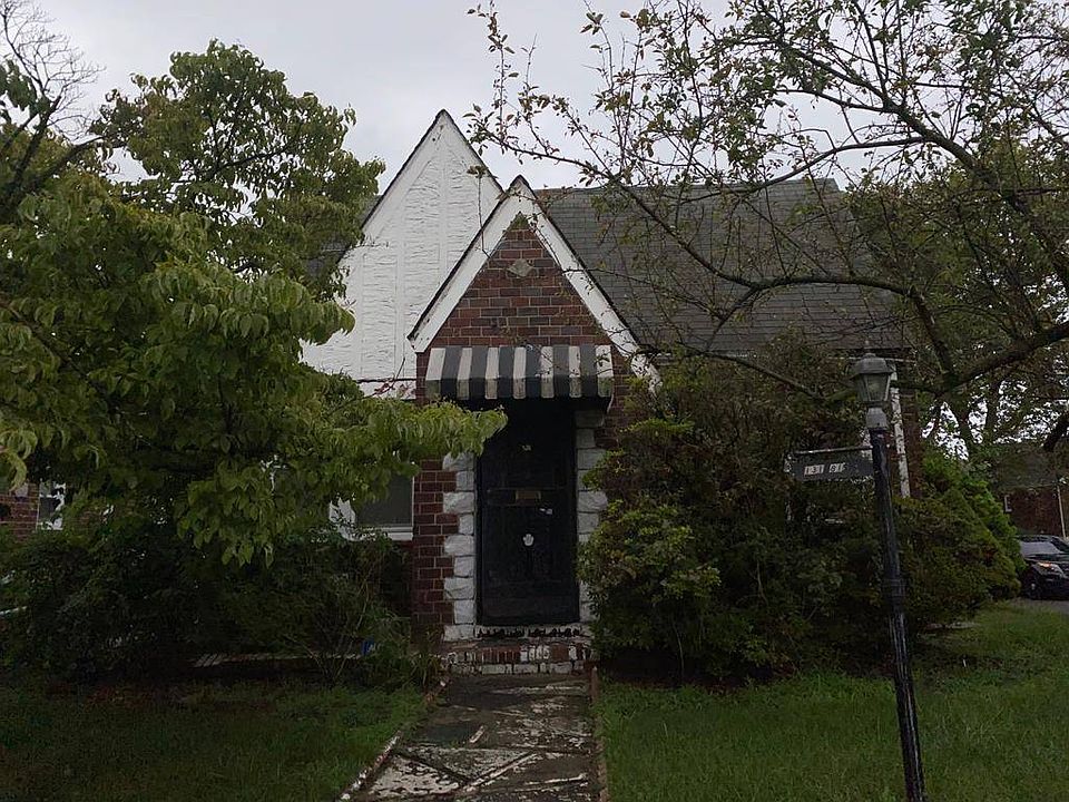 1st image of 13181 Francis Lewis Blvd