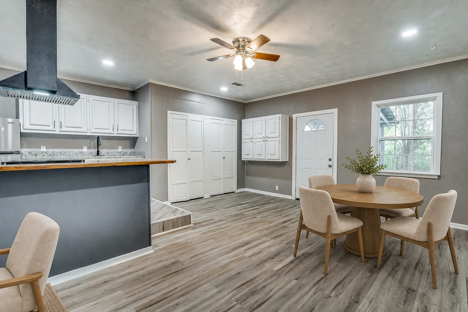 1 bed, 750 sqft, $1,195 — Photo 1