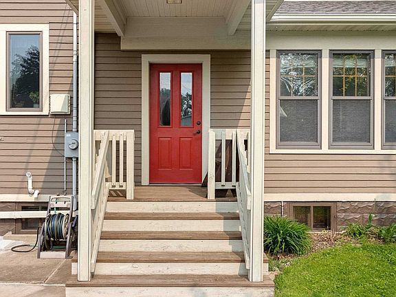 5th image of 215 N Franklin St
