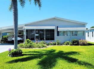 6132 Grand Oaks Dr SE, Winter Haven, FL 33884