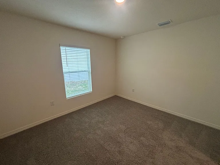 481 W Rexford Dr — Photo 10