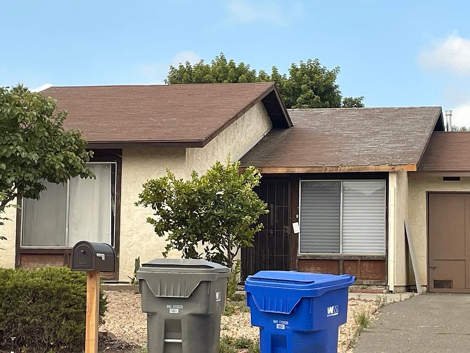 1st image of 1549 Temple Heights Dr
