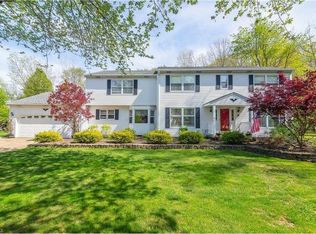 703 Davidson Dr, Highland Hts, OH