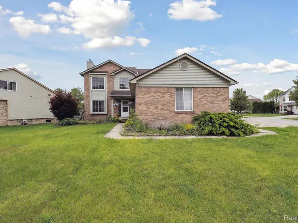 7366 Meadow Ln, Ypsilanti, MI 48197