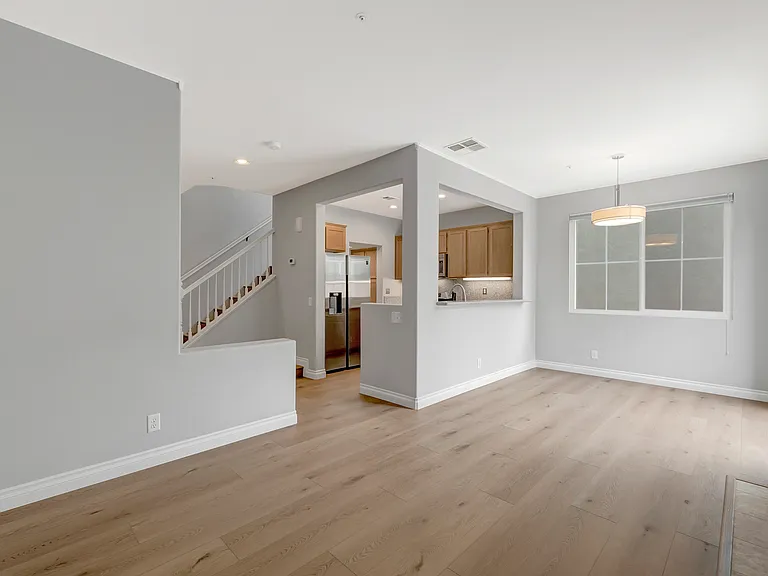 20 Trofello Ln — Photo 3