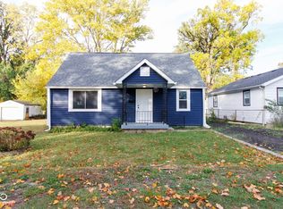 609 Coventry Dr, Anderson, IN 46012