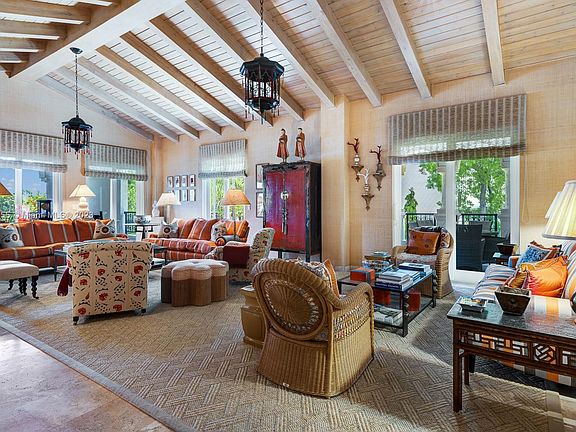4th image of 4422 Fisher Island Dr #4422