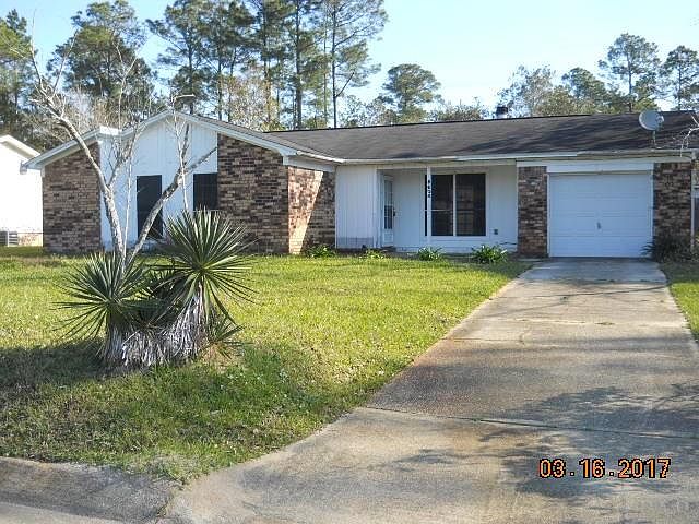 1st image of 8634 Kingfisher Ln