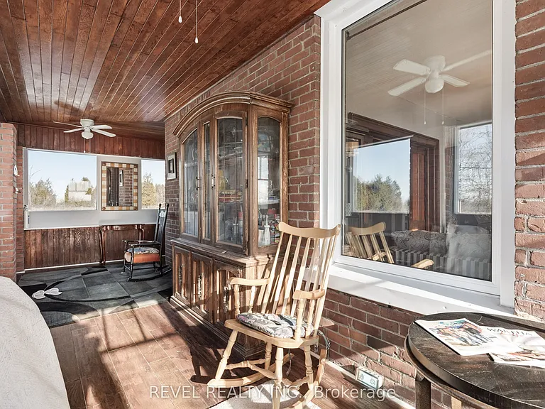 1804 Sturgeon Rd — Photo 26