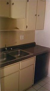 4th image of 10218 Twin Lakes Dr #15-D