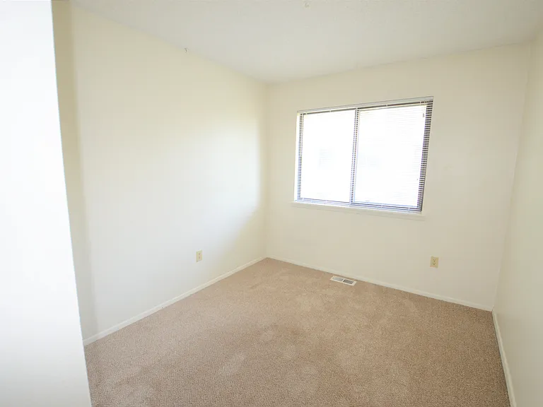 2027 Gyros Cir — Photo 15