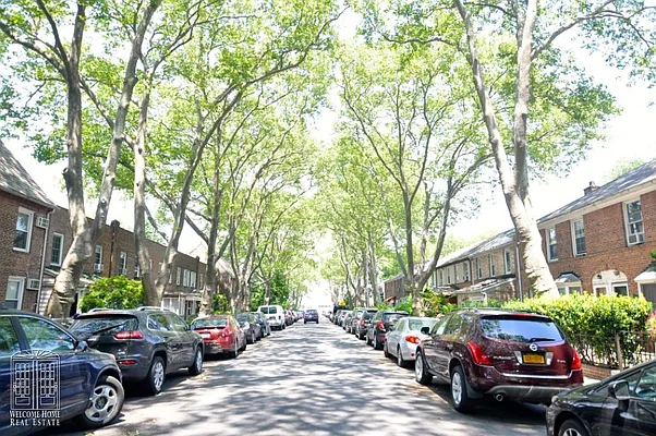 Rented by Welcome Home Real Estate | media 11