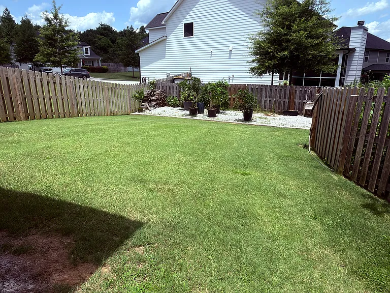 4050 Stowe Dr — Photo 36