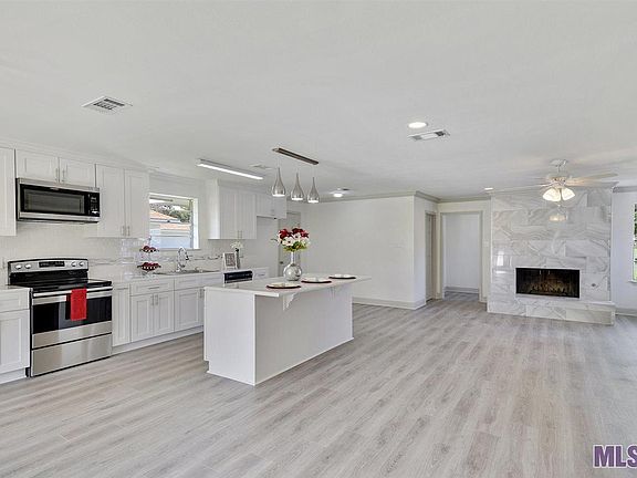 4th image of 10533 Northdale Dr