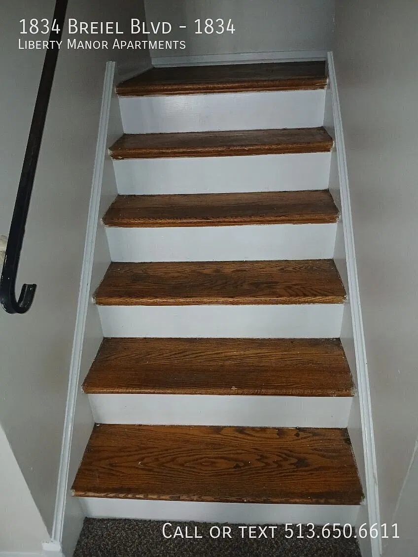 3 bed, 1.5 bath, 1207 sqft, $1,390 — Photo 2