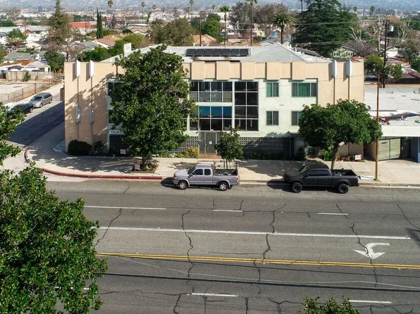 1623 Victory Blvd, Glendale, CA 91201