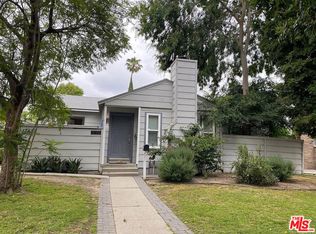 17429 Burbank Blvd, Encino, CA 91316