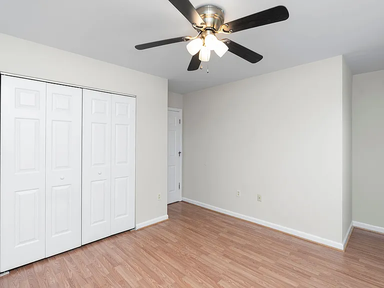 705 Ivy St #1 — Photo 15