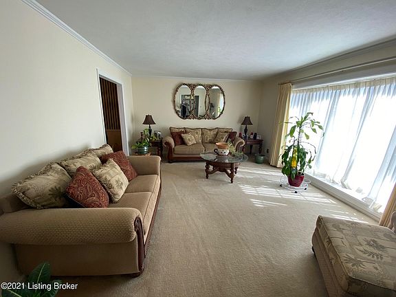 2nd image of 2937 Pomeroy Dr