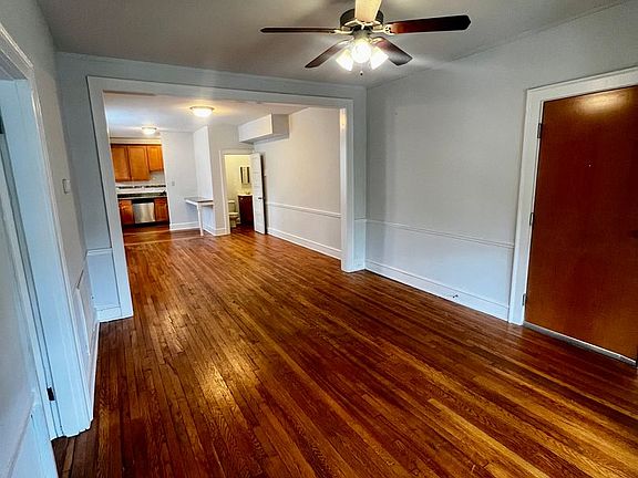 3rd image of 1107 W Grace St APT 1