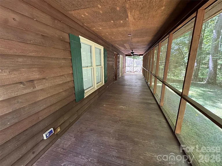 219 Lark Field Dr — Photo 26