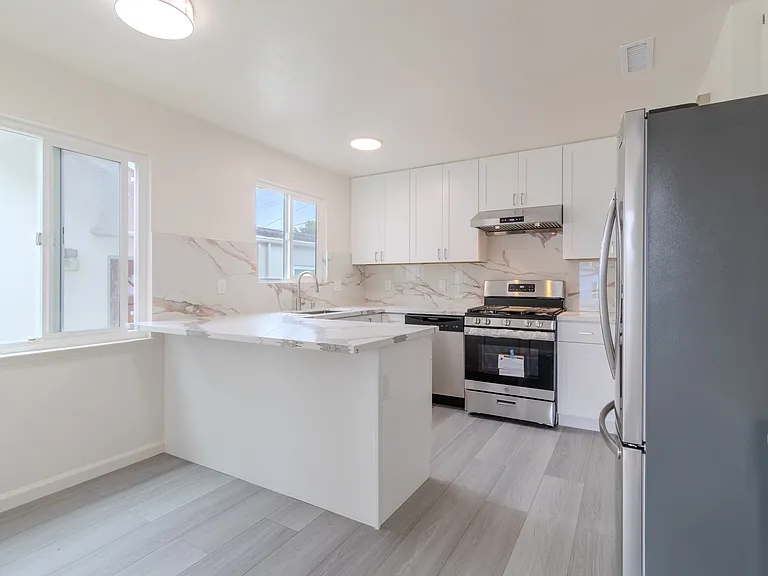 1322 Southgate Ave #2.2 — Photo 15
