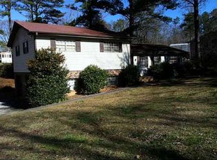 1041 Washington Ave, Woodstock, GA