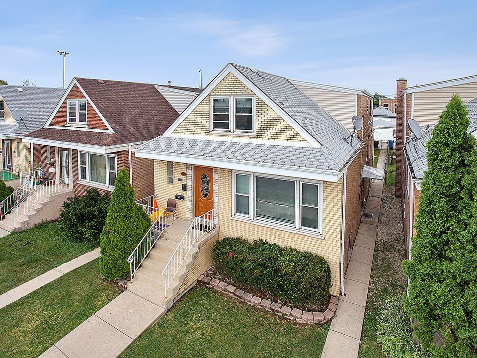 1st image of 5007 S Kilbourn Ave