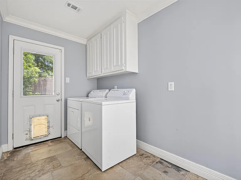 7111 Halfpenny Rd — Photo 24