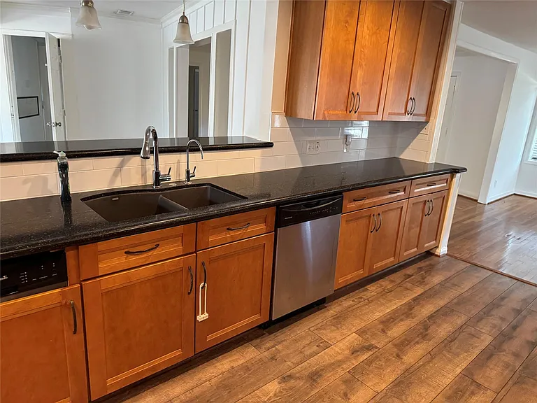 6944 Burgess St — Photo 10