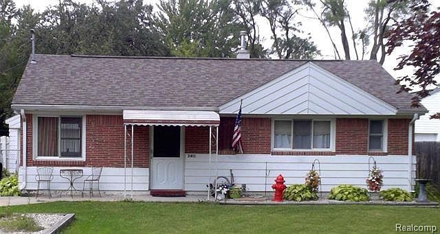 1st image of 2411 Wildwood Circle Dr