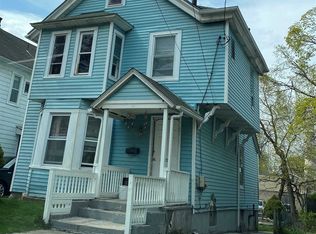 7 Allen Pl, Poughkeepsie, NY 12601