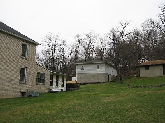 5th image of 1032 Woodside Ave