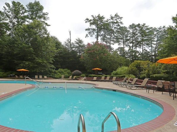 2300 Country Walk #926