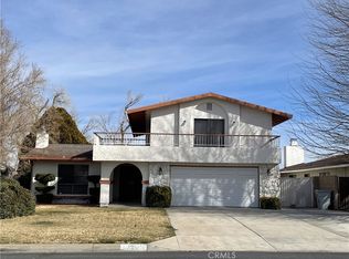 13425 Driftwood Dr, Victorville, CA 92395