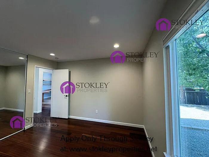 55 Saint Thomas Ln — Photo 31