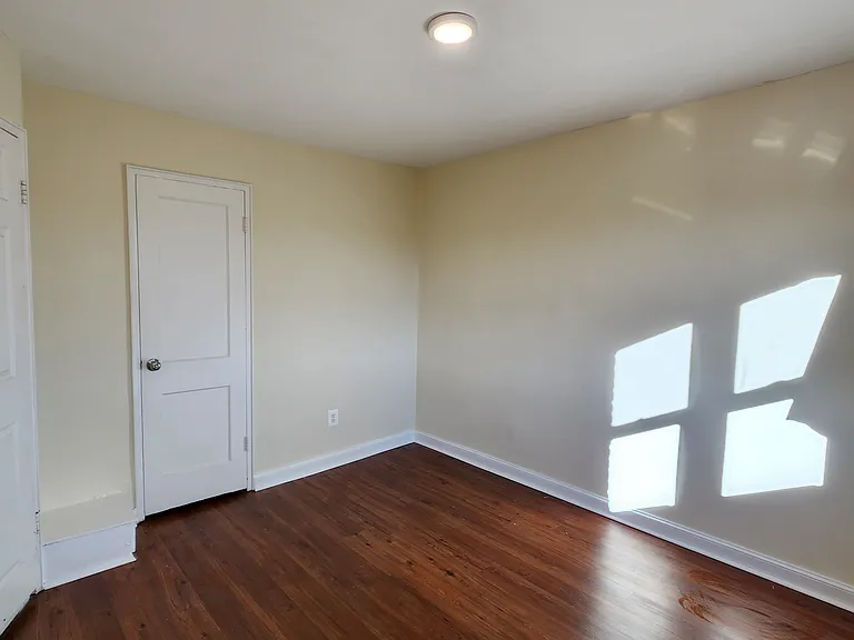 3534 Cresson St — Photo 14