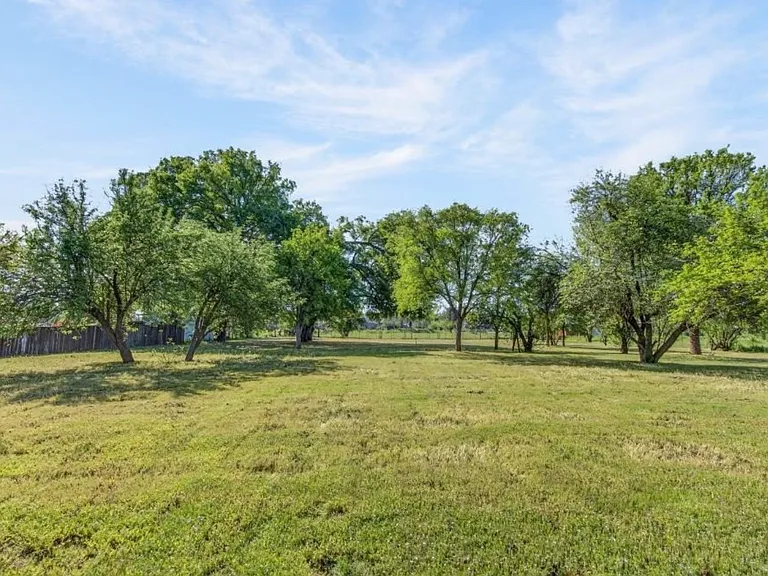 3167 Baseline Rd — Photo 11