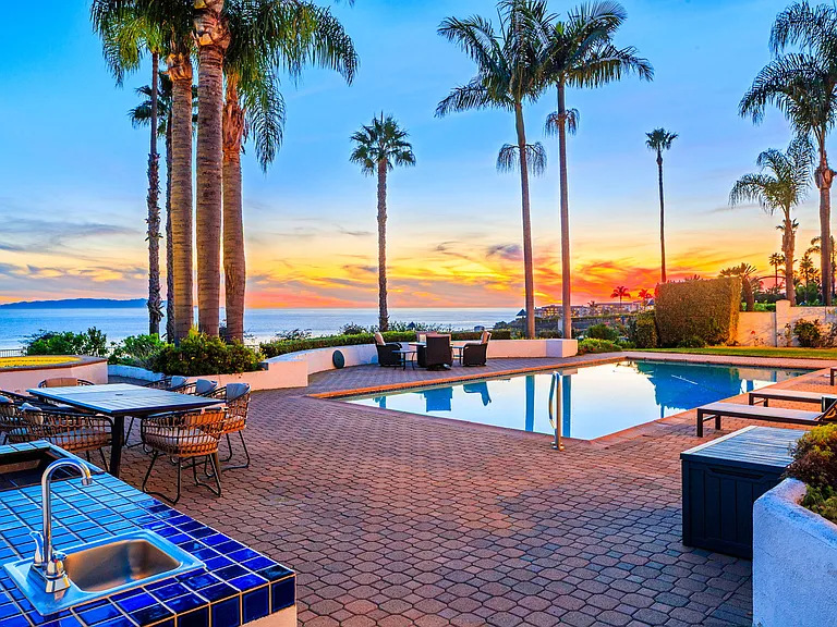 6410 Sea Cove Dr — Photo 9