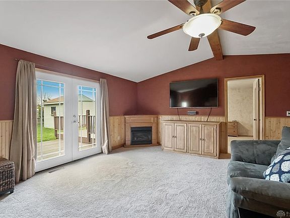 5th image of 6301 Rolling Glen Dr