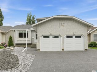 526 McWillie Ave, Saskatoon, SK S7S1B6