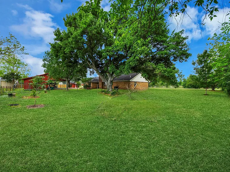 8407 Kirchner Rd — Photo 34