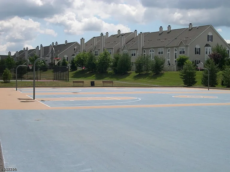 9 Pendleton Ct — Photo 15