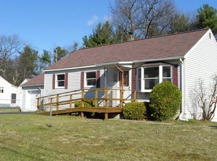 140 Hill St, Keeseville, NY 12944