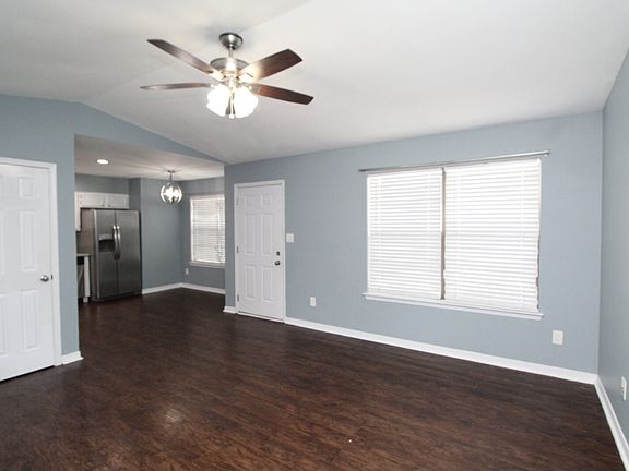 5th image of 2709 Chicago Ct