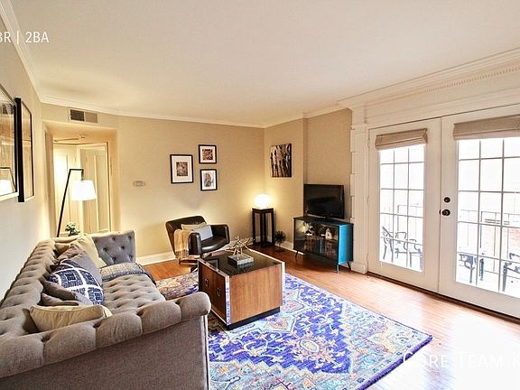 2nd image of 4433 Jarboe St #3