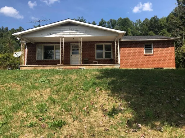215 Modock Rd, Trade, TN 37691