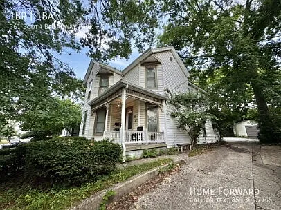 Building Photo - 361 S Broadway Park #2